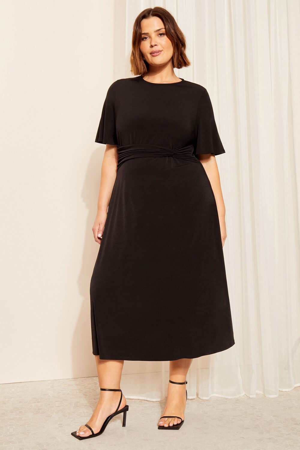 Платье миди из джерси Curves Like These, черный
Платье миди из джерси Curves Like These, черный