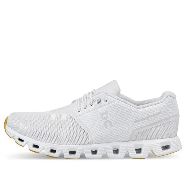 Кроссовки cloud 5 'undyed' On Running, белый
Кроссовки cloud 5 'undyed' On Running, белый
