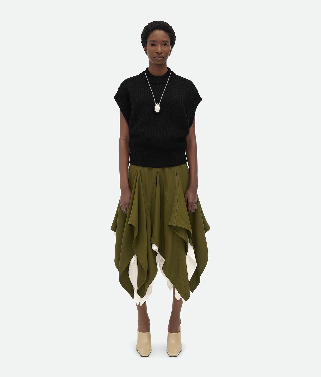 Юбка из вискозы двухслойная Bottega Veneta
Юбка из вискозы двухслойная Bottega Veneta