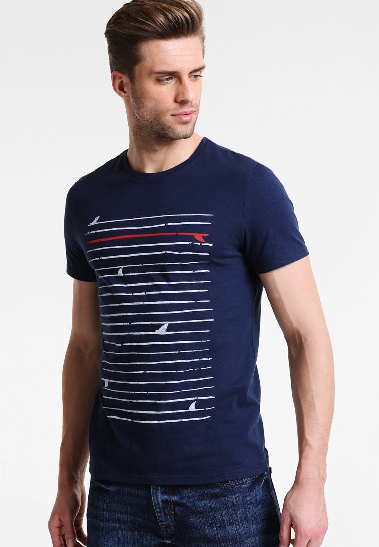 Футболка с принтом Pier One, темно-синяя, Синий, Футболка с принтом Pier One, темно-синяя
Футболка с принтом Pier One, темно-синяя, Синий, Футболка с принтом Pier One, темно-синяя