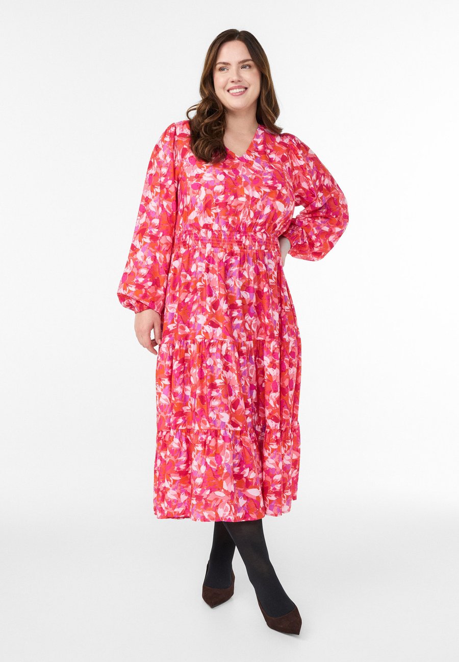 Платье Zizzi Day dress, Pink Flower Aop/Pink
Платье Zizzi Day dress, Pink Flower Aop/Pink