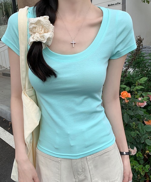 Футболка, базовый крой 2ly2, мятный
Футболка, базовый крой 2ly2, мятный