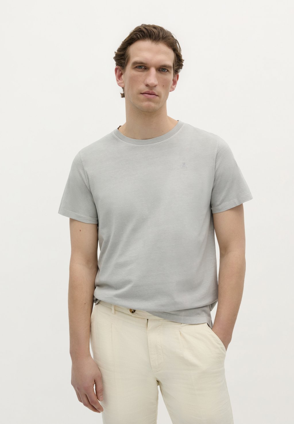 Базовая футболка SKULL Scalpers, серый
Базовая футболка SKULL Scalpers, серый