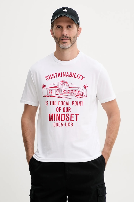 Хлопковая футболка United Colors Of Benetton, белый
Хлопковая футболка United Colors Of Benetton, белый