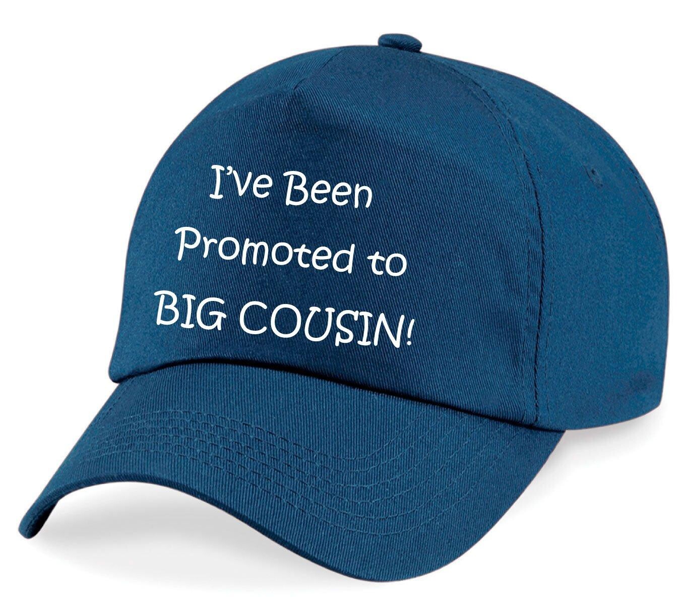 Мальчики, которых меня повысили до бейсбольной кепки старшего кузена 60 SECOND MAKEOVER, темно-синий
Мальчики, которых меня повысили до бейсбольной кепки старшего кузена 60 SECOND MAKEOVER, темно-синий