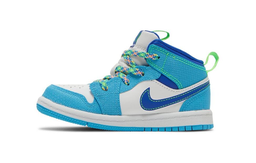 Сандалии Jordan 1 Mid SE Powder Blue Racer Blue TD
Сандалии Jordan 1 Mid SE Powder Blue Racer Blue TD