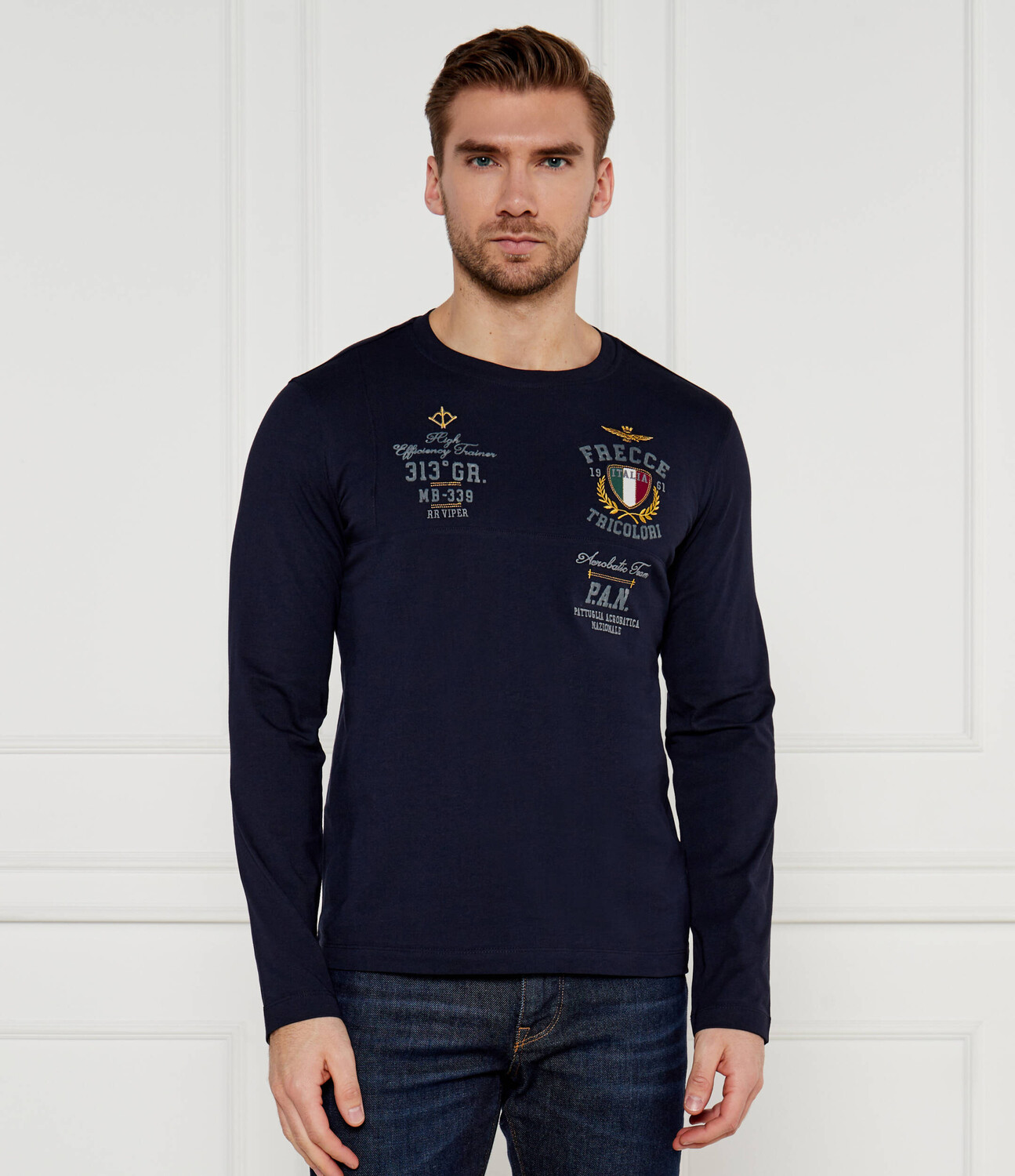 Лонгслив Aeronautica Militare Regular Fit, темно-синий
Лонгслив Aeronautica Militare Regular Fit, темно-синий