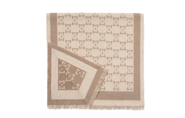 Шарф вязаный Unisex Fancet Studios
Шарф вязаный Unisex Fancet Studios