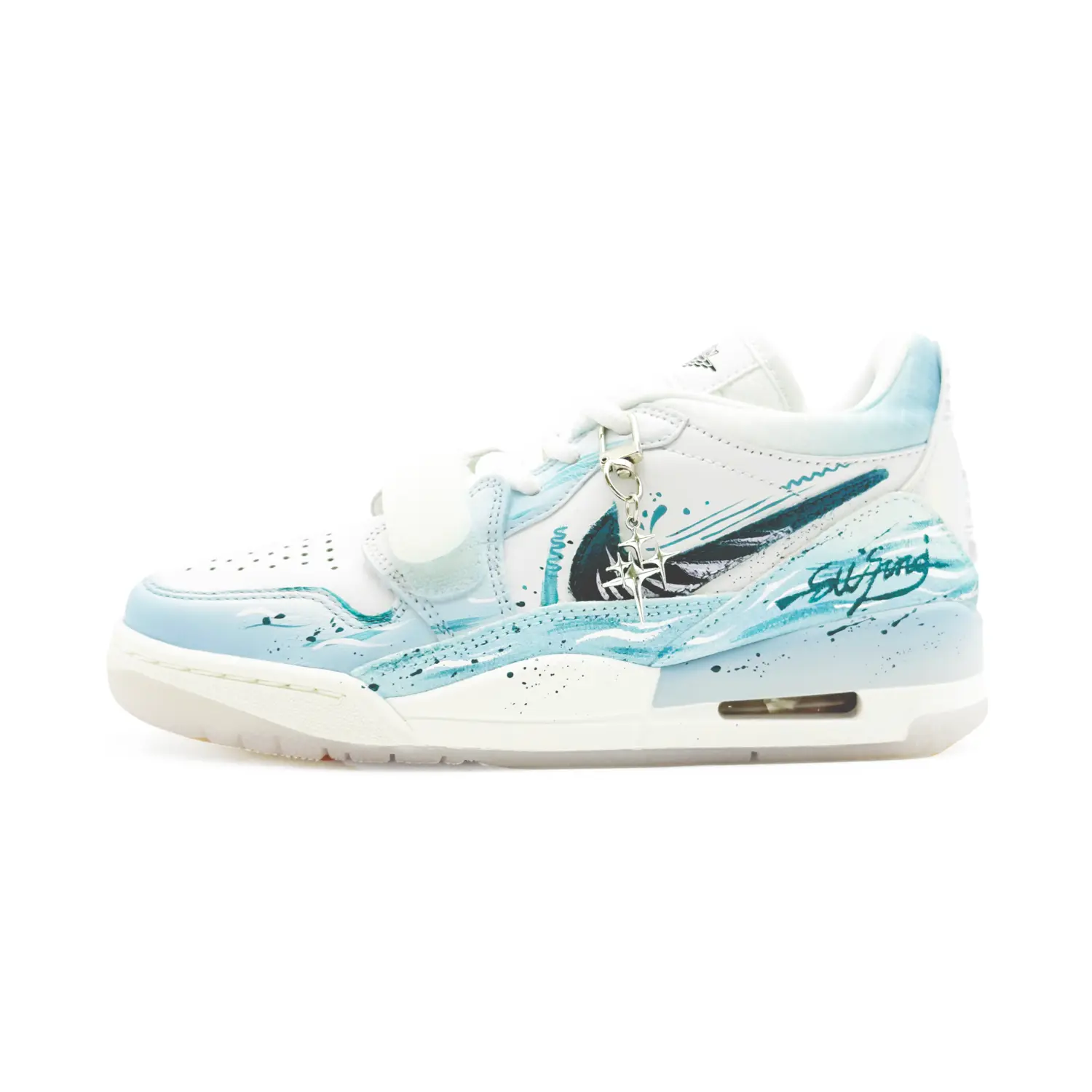 Legacy 312 устойчивые к истиранию низкие кроссовки в винтажном стиле для баскетбола Unisex Jordan, sky синий
Legacy 312 устойчивые к истиранию низкие кроссовки в винтажном стиле для баскетбола Unisex Jordan, sky синий