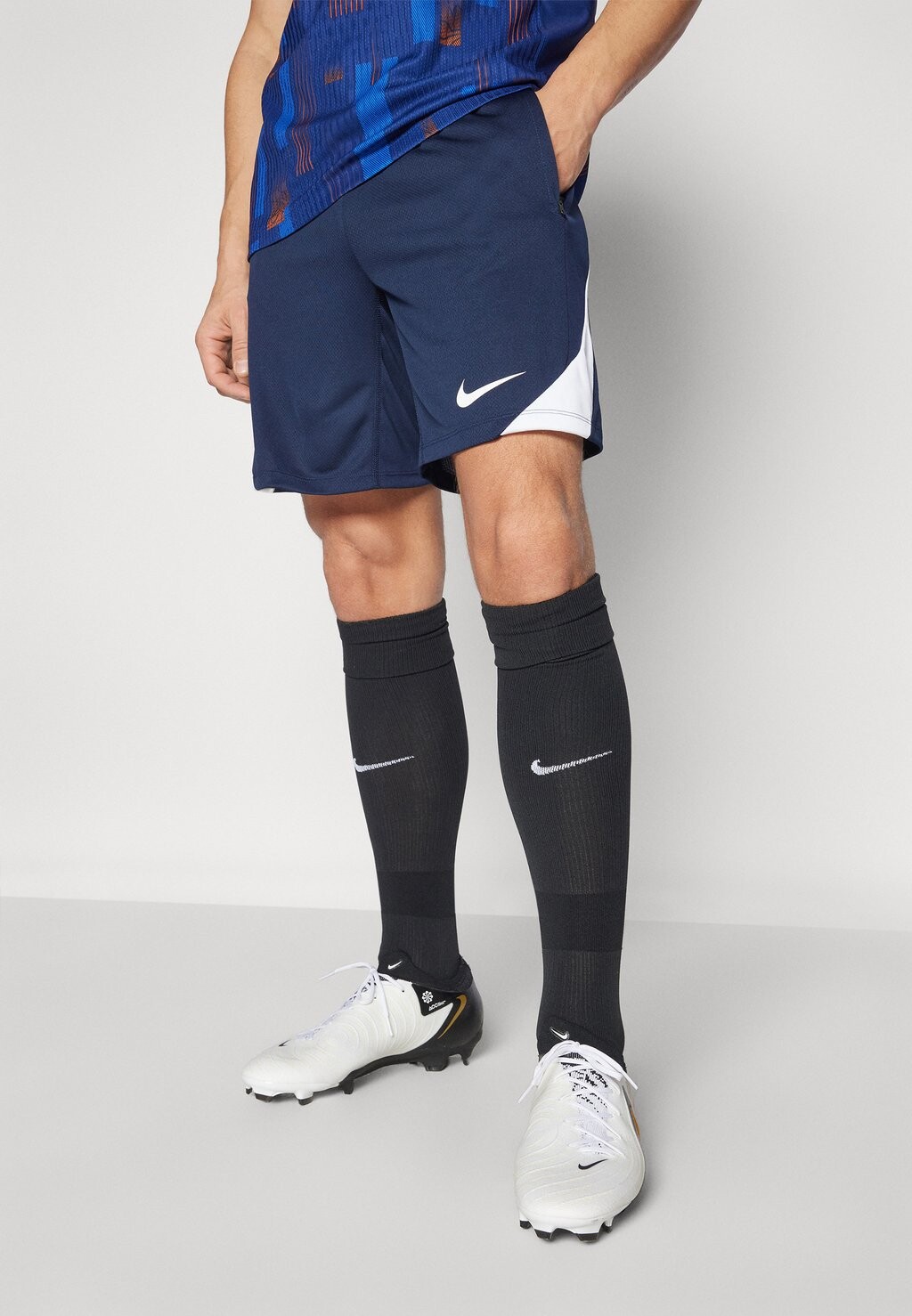 Спортивные шорты Short Nike, темно-синий
Спортивные шорты Short Nike, темно-синий