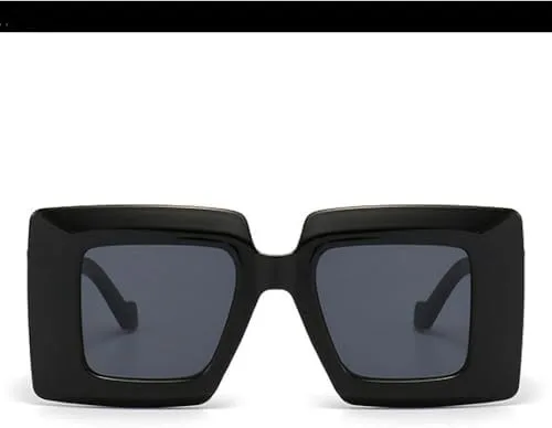 Солнцезащитные очки Oversized 2027 в винтажном стиле с полосками, контрастными цветами, защитой от УФ-излучения UV400, черно-серые, один размер MTZJH, One Color
Солнцезащитные очки Oversized 2027 в винтажном стиле с полосками, контрастными цветами, защитой от УФ-излучения UV400, черно-серые, один размер MTZJH, One Color