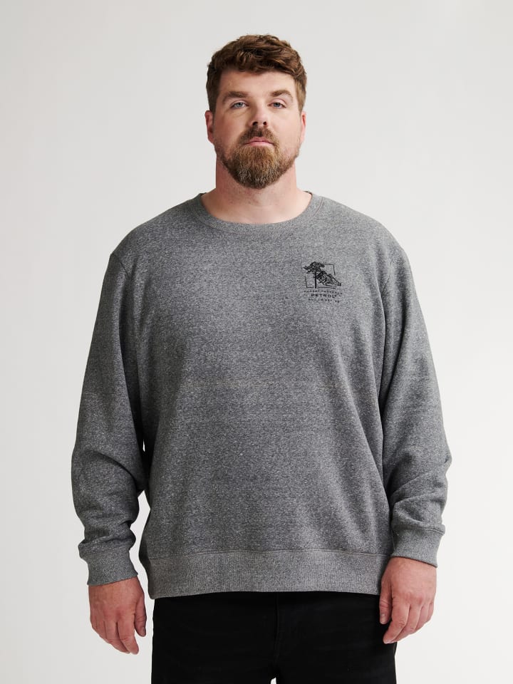 Повседневные свитера больших размеров от Salida черного цвета Petrol Industries
Повседневные свитера больших размеров от Salida черного цвета Petrol Industries