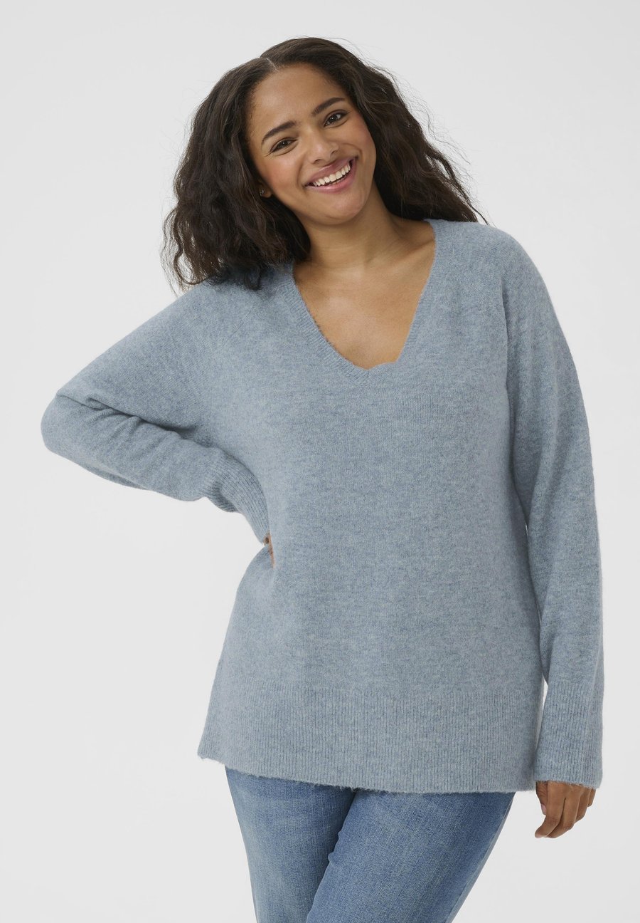 Джемпер Kaffe Curve V-NECK, Windward Blue Melange/Mottled Blue
Джемпер Kaffe Curve V-NECK, Windward Blue Melange/Mottled Blue