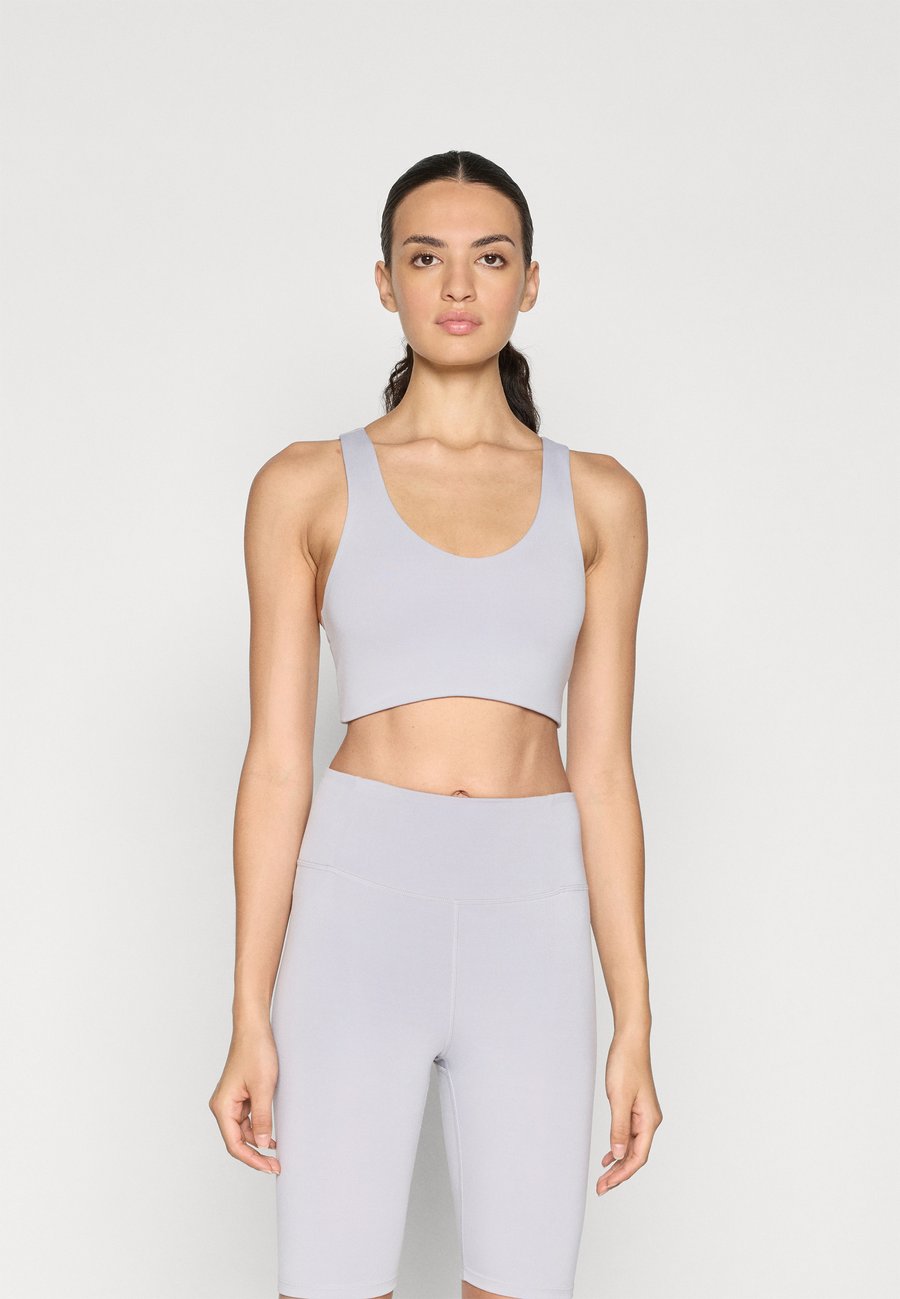 Бюстгальтер Girlfriend Collective FLOAT LOLA BRA, Lavender Gem/Lilac
Бюстгальтер Girlfriend Collective FLOAT LOLA BRA, Lavender Gem/Lilac