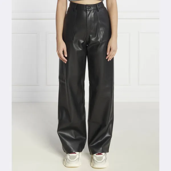 Свободные брюки с ромашками невысокий Tommy Hilfiger, черный
Свободные брюки с ромашками невысокий Tommy Hilfiger, черный