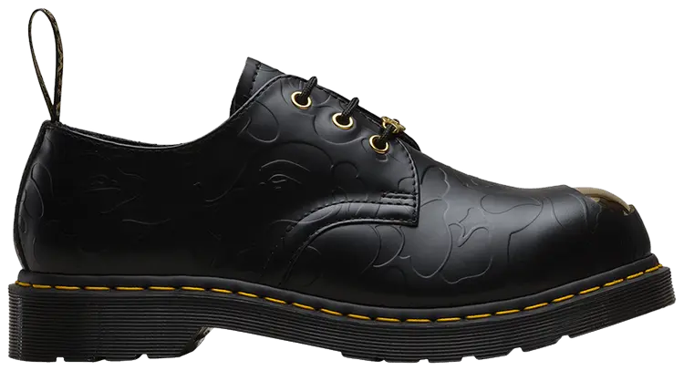 Кроссовки Dr. Martens A Bathing Ape x Emboss 1461 'Black Camo', черный
Кроссовки Dr. Martens A Bathing Ape x Emboss 1461 'Black Camo', черный