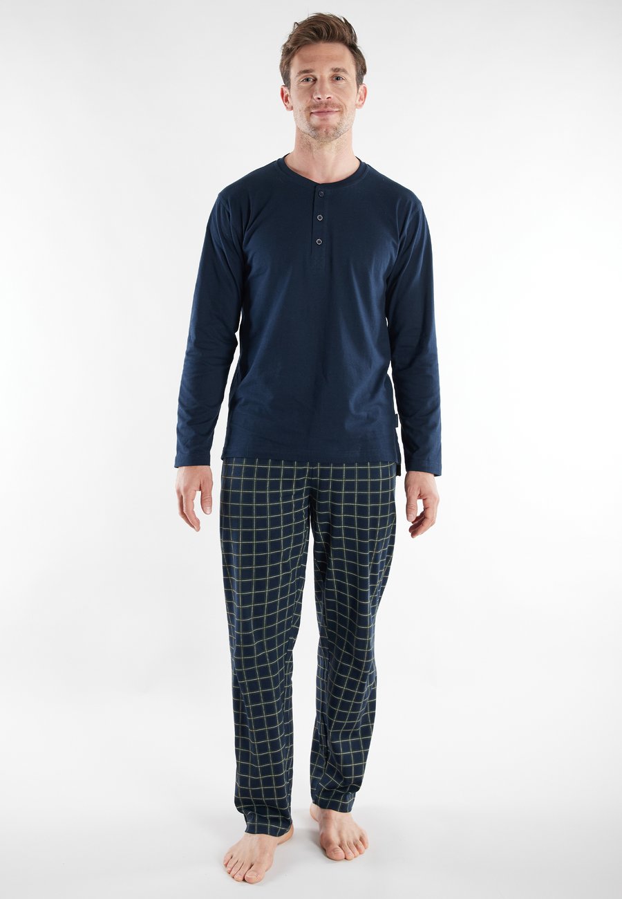 Пижамный комплект Ceceba SET, Blau Dunkel Karo/Dark Blue
Пижамный комплект Ceceba SET, Blau Dunkel Karo/Dark Blue