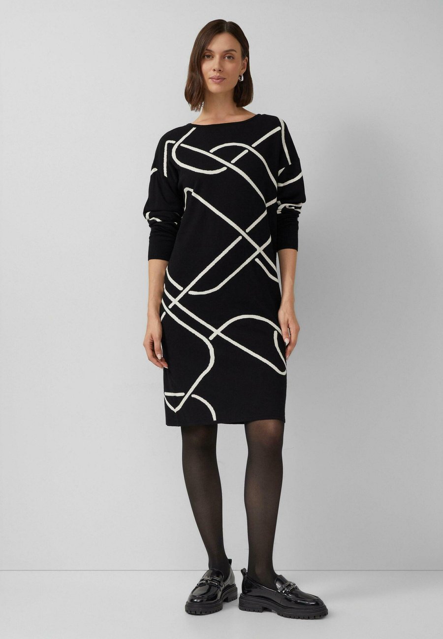 Платье s.Oliver Jumper dress, Schwarz/Black
Платье s.Oliver Jumper dress, Schwarz/Black