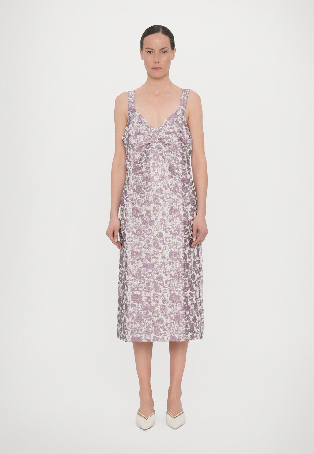 Коктейльное/вечернее платье AMNEH Baum und Pferdgarten, розовый 
Коктейльное/вечернее платье AMNEH Baum und Pferdgarten, розовый