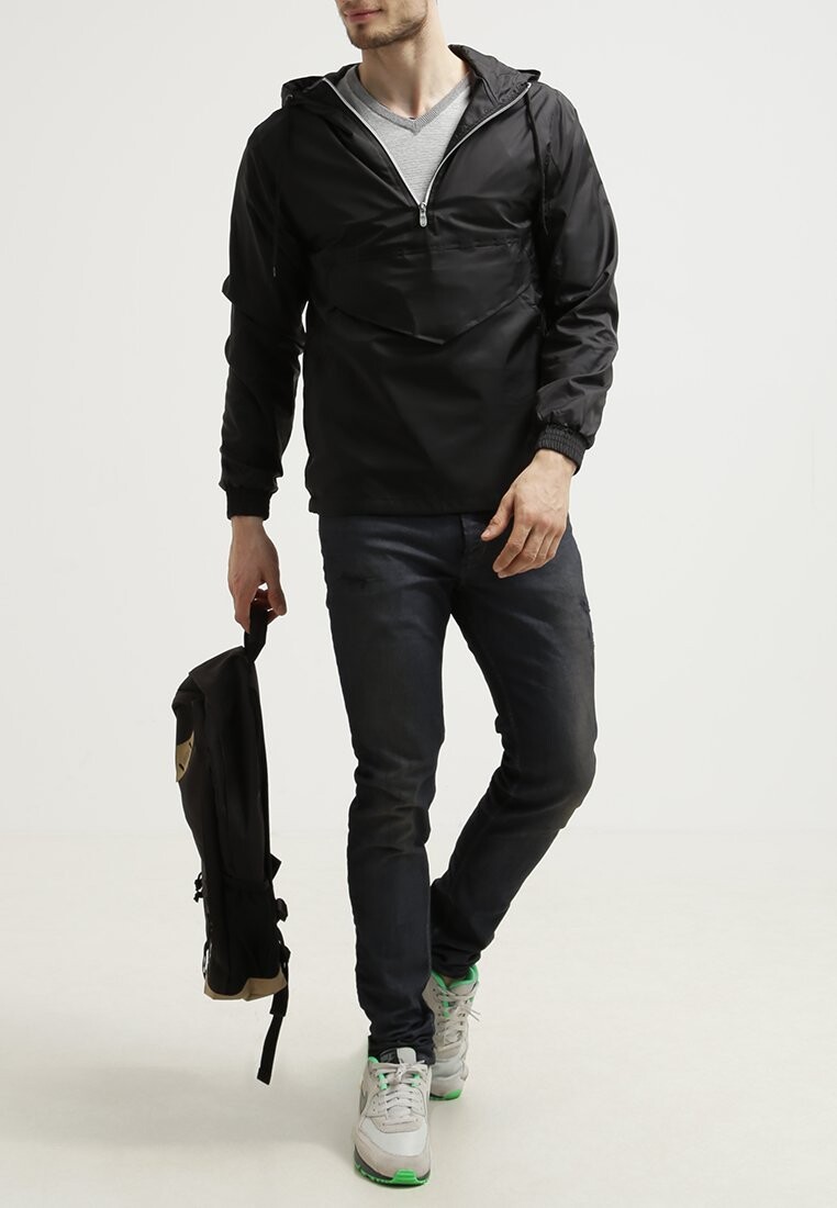 Демисезонная куртка Urban Classics, черный
Демисезонная куртка Urban Classics, черный