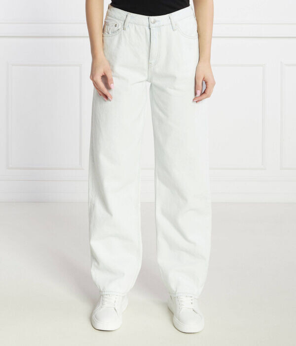 Джинсы 90-х Calvin Klein Jeans, голубой
Джинсы 90-х Calvin Klein Jeans, голубой