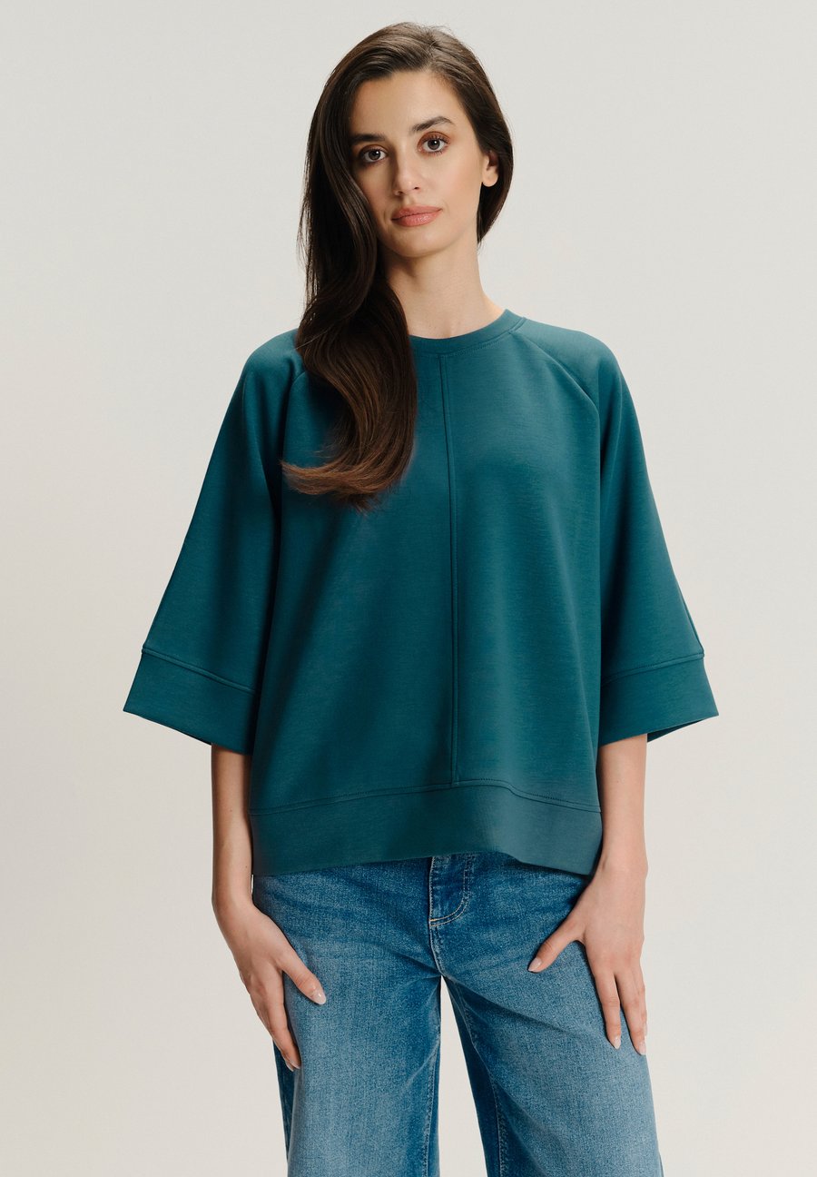 Толстовка Greenpoint Sweatshirt, Dark Green
Толстовка Greenpoint Sweatshirt, Dark Green