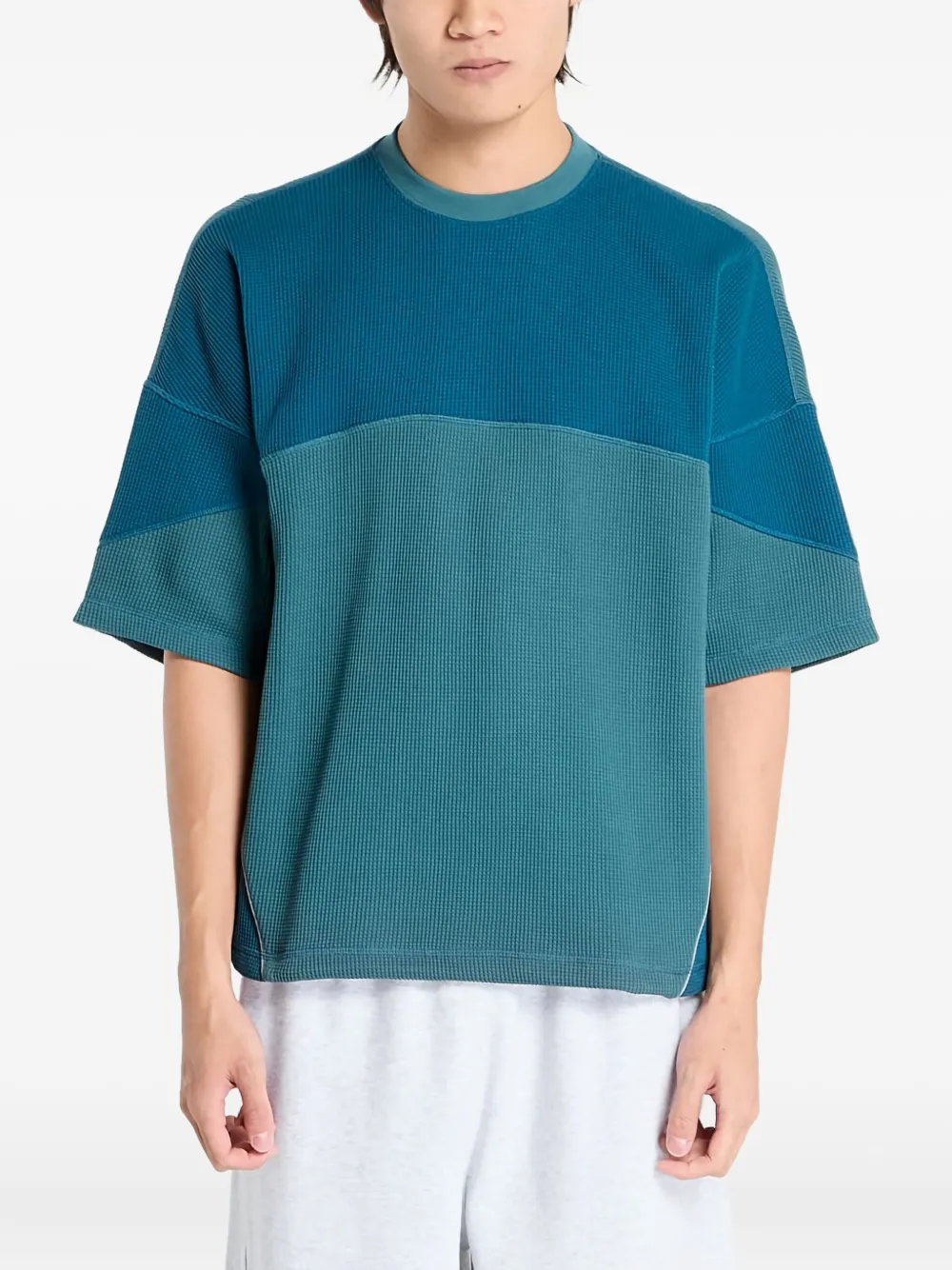 Футболка X OG LA La Cienega SS с цветными вставками Adidas, синий
Футболка X OG LA La Cienega SS с цветными вставками Adidas, синий