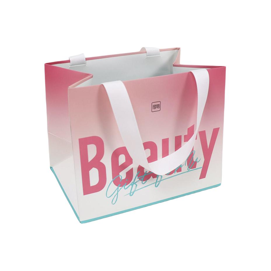 Beauty GIFT FOR YOU Packaging Gift Box
Beauty GIFT FOR YOU Packaging Gift Box