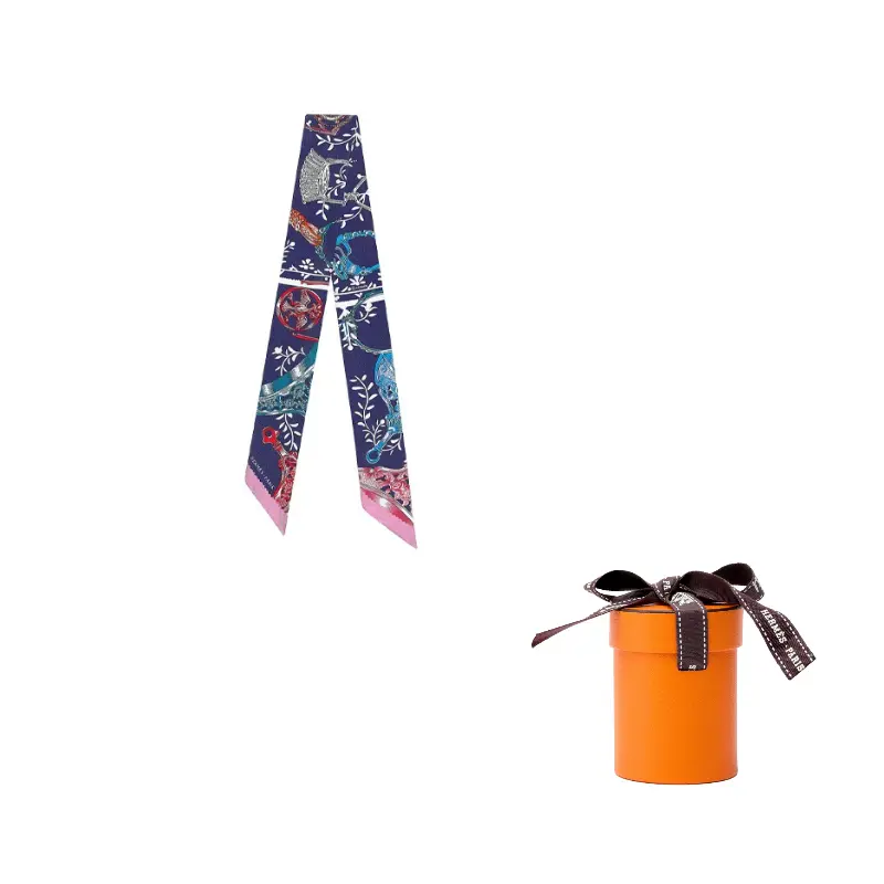 HERMES Шёлковый шарф женский индиго, Indigo
HERMES Шёлковый шарф женский индиго, Indigo