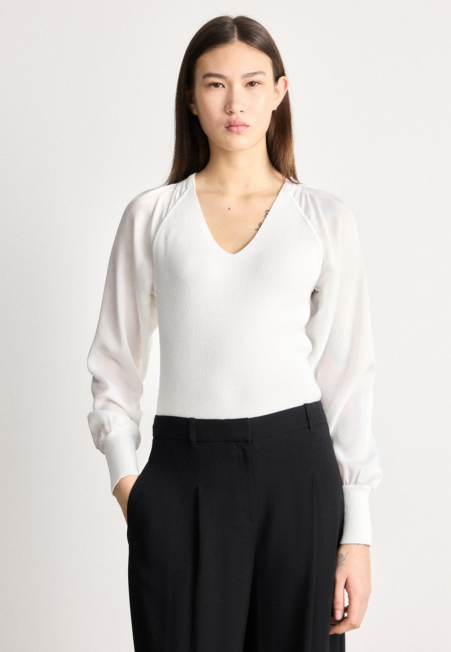 Джемпер DKNY MIX MEDIA, Ivory/Off-White
Джемпер DKNY MIX MEDIA, Ivory/Off-White