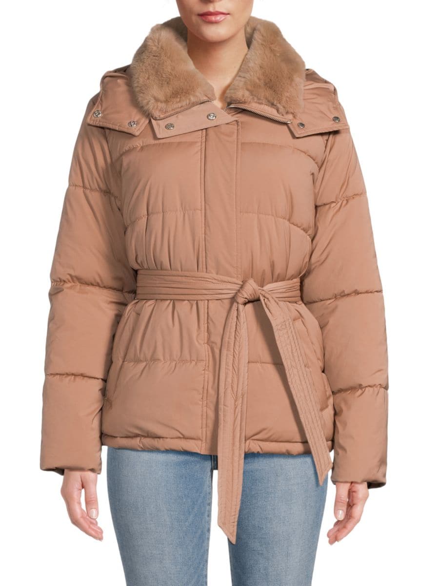 Куртка-пуховик с капюшоном и воротником из искусственного меха Calvin Klein, цвет Cafe 
Куртка-пуховик с капюшоном и воротником из искусственного меха Calvin Klein, цвет Cafe
