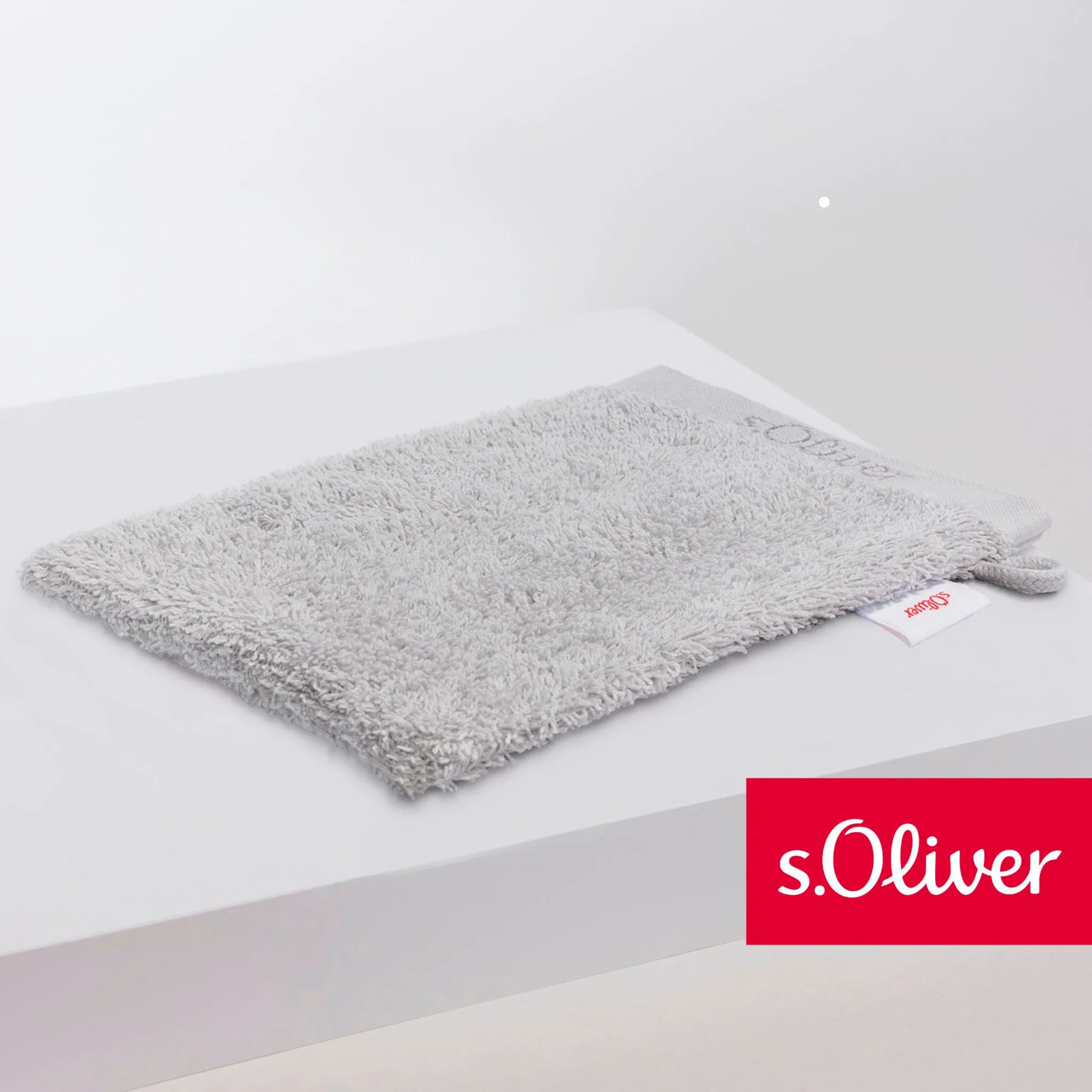 S.Oliver Рукавицы для мытья «s. Oliver» (1 шт., мочалка 16 х 21 см), особенно мягкая и впитывающая, цвет hellgrau
S.Oliver Рукавицы для мытья «s. Oliver» (1 шт., мочалка 16 х 21 см), особенно мягкая и впитывающая, цвет hellgrau