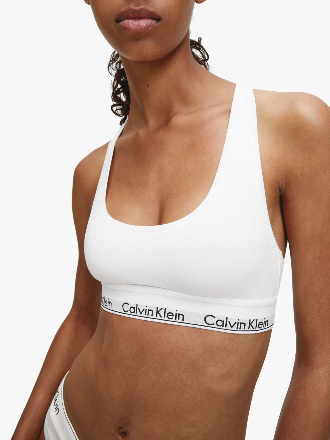Хлопковый бюстгальтер Calvin Klein Modern, белый
Хлопковый бюстгальтер Calvin Klein Modern, белый
