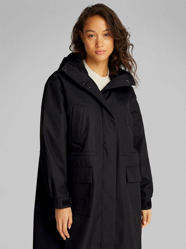 Техническая ярусная куртка Calvin Klein, черный
Техническая ярусная куртка Calvin Klein, черный