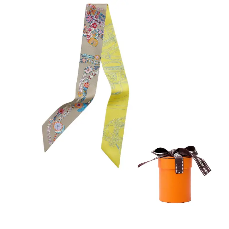 HERMES Шёлковый шарф унисекс жёлтый, Yellow
HERMES Шёлковый шарф унисекс жёлтый, Yellow