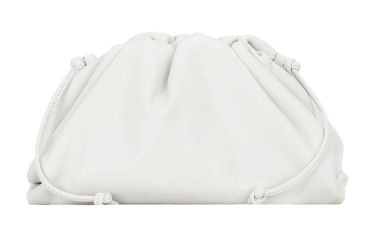 Сумка-облачко из телячьей кожи на пояс или через плечо, женская, кремово-белая Bottega Veneta
Сумка-облачко из телячьей кожи на пояс или через плечо, женская, кремово-белая Bottega Veneta