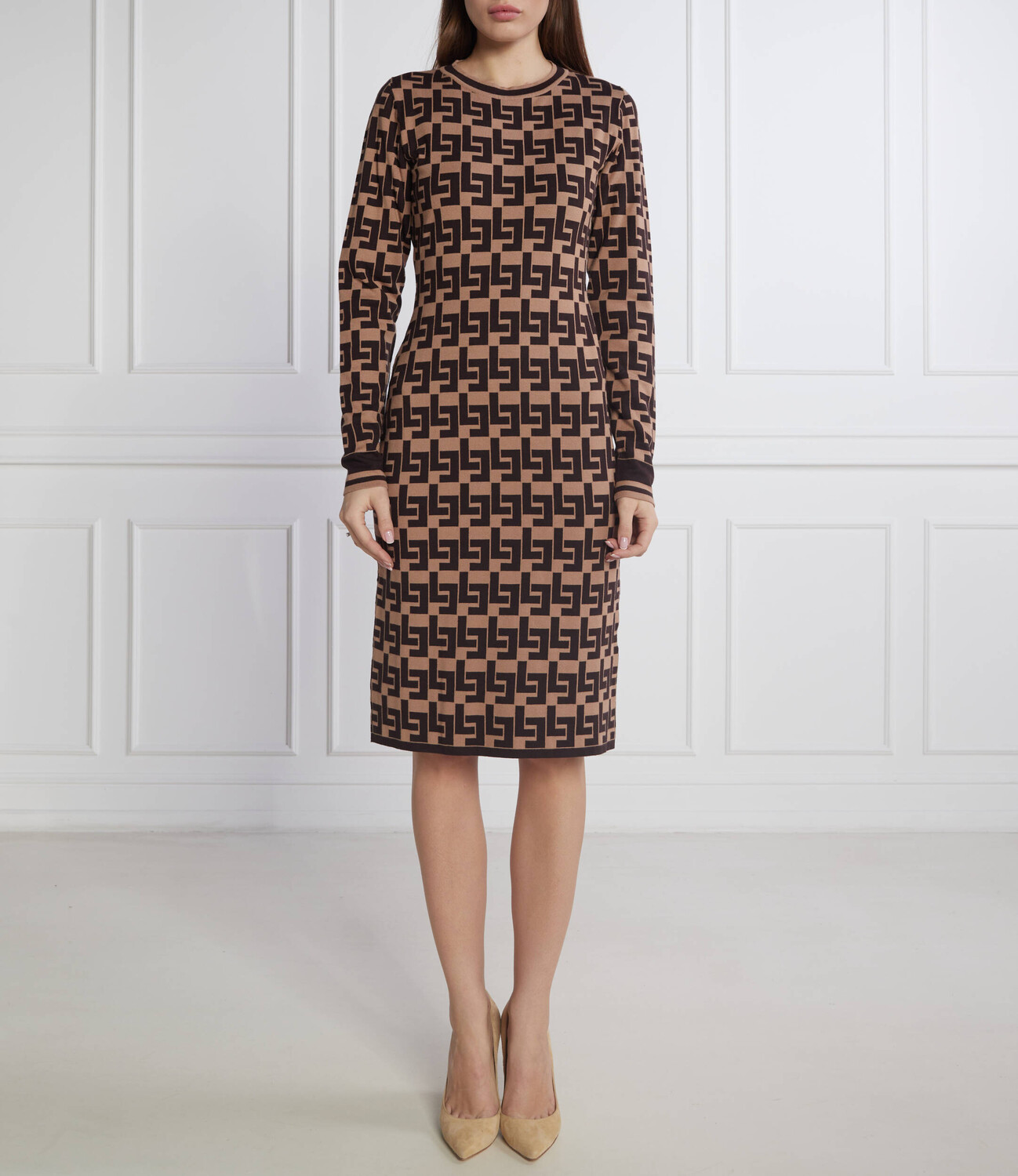 Платье Liviana Conti, бежевый
Платье Liviana Conti, бежевый