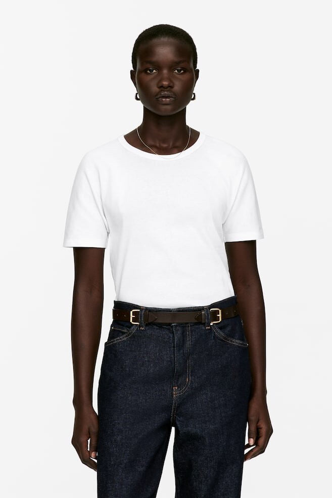 Футболка в мелкий рубчик Arket, белый
Футболка в мелкий рубчик Arket, белый