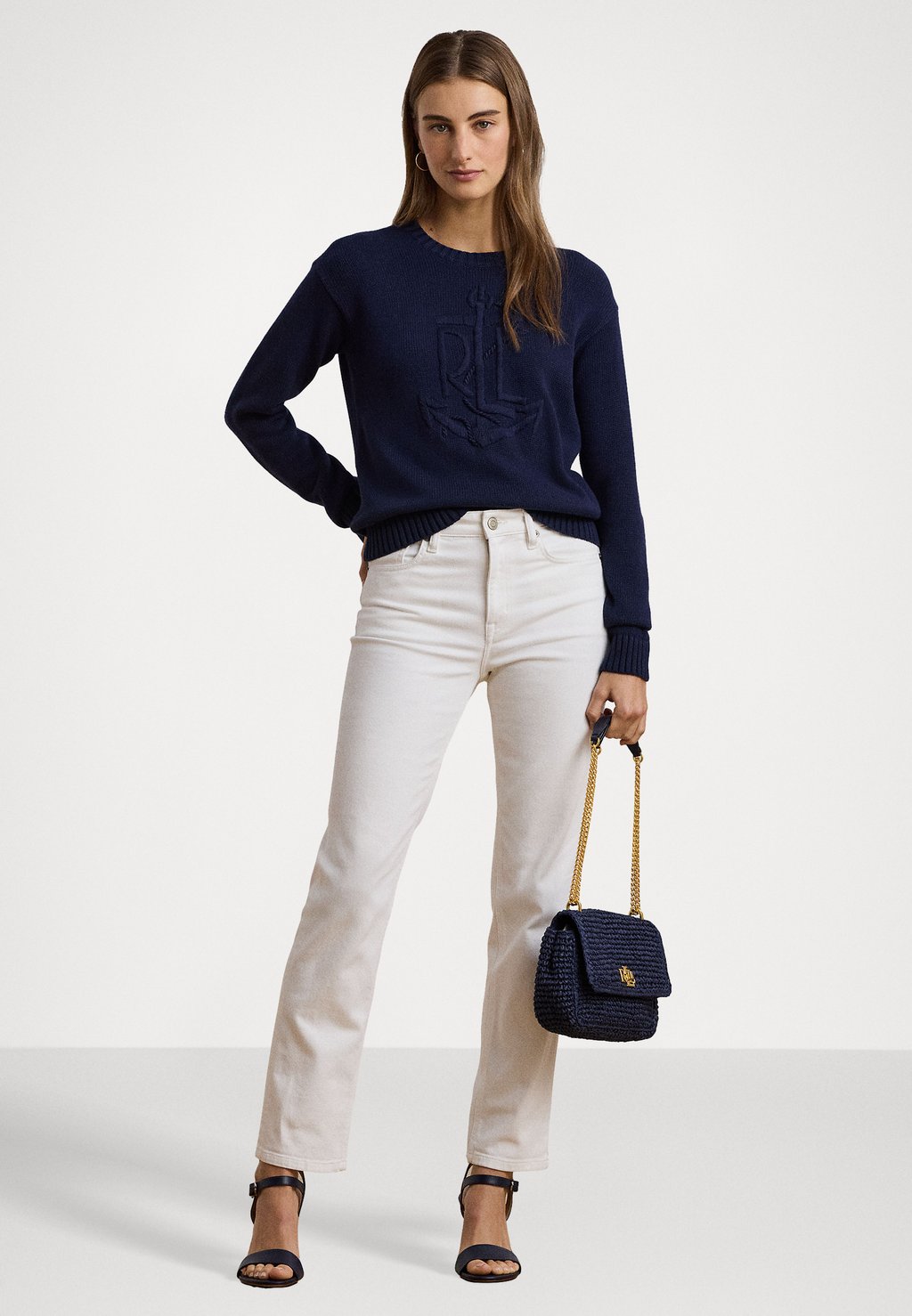 Сумка через плечо WOVEN STRAW MEDIUM SOPHEE BAG - Across body bag Lauren Ralph Lauren, темно-синий
Сумка через плечо WOVEN STRAW MEDIUM SOPHEE BAG - Across body bag Lauren Ralph Lauren, темно-синий