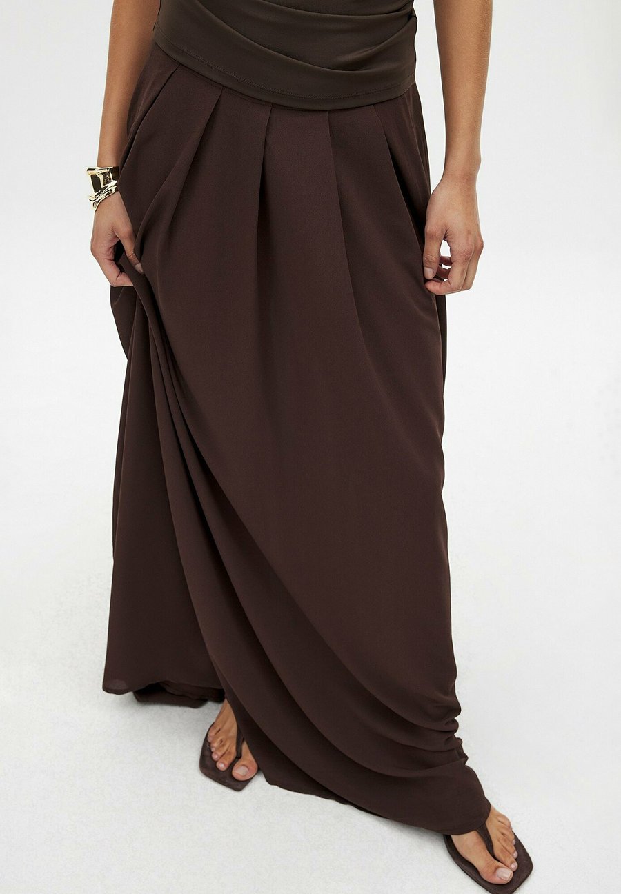 Юбка NA-KD Pleated skirt, Brown
Юбка NA-KD Pleated skirt, Brown