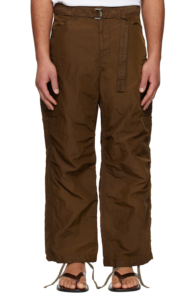 Обработанные нейлоновые твиловые брюки-карго Sacai, коричневый
Обработанные нейлоновые твиловые брюки-карго Sacai, коричневый