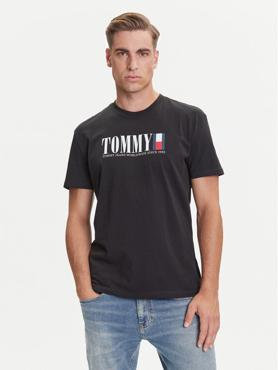 Футболка regular fit Dna Flag DM0DM21941 Tommy Jeans, чёрный
Футболка regular fit Dna Flag DM0DM21941 Tommy Jeans, чёрный