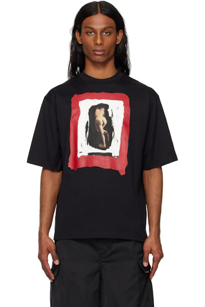 Черная хлопковая футболка с принтом телесного цвета Marni
Черная хлопковая футболка с принтом телесного цвета Marni