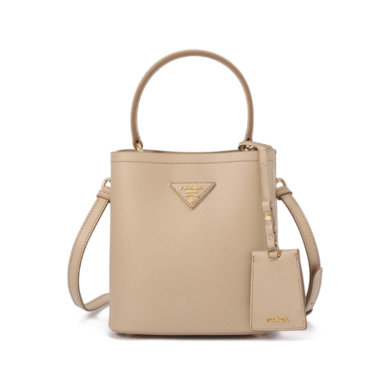 PRADA Кожаная сумка через плечо
PRADA Кожаная сумка через плечо