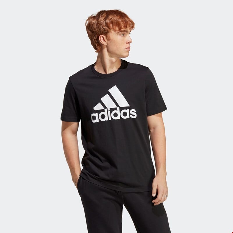 Мужская футболка Essentials из одинарного джерси с большим логотипом Adidas, черный
Мужская футболка Essentials из одинарного джерси с большим логотипом Adidas, черный