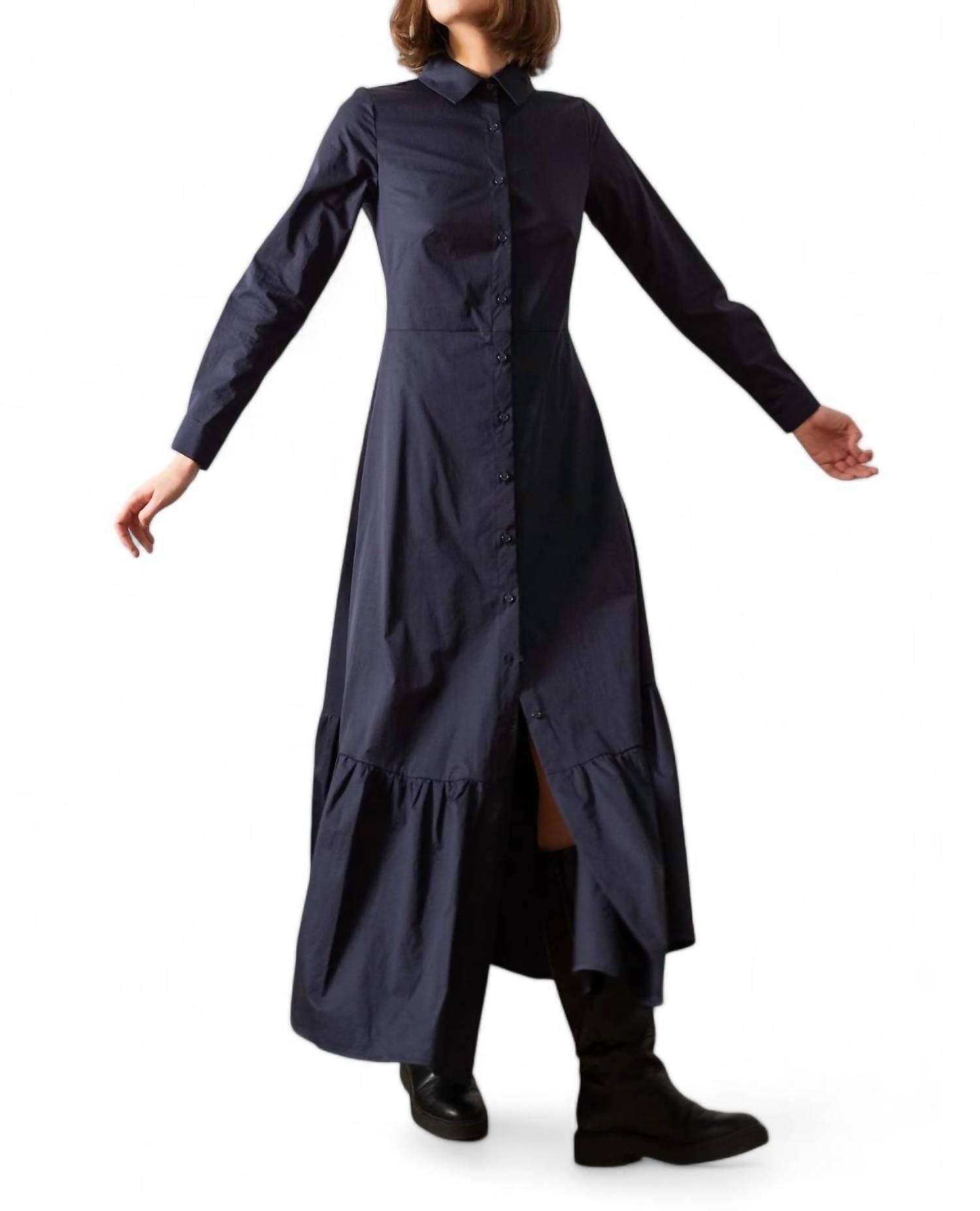 Шелковое платье Carrie в темно-синем цвете MONICA NERA
Шелковое платье Carrie в темно-синем цвете MONICA NERA