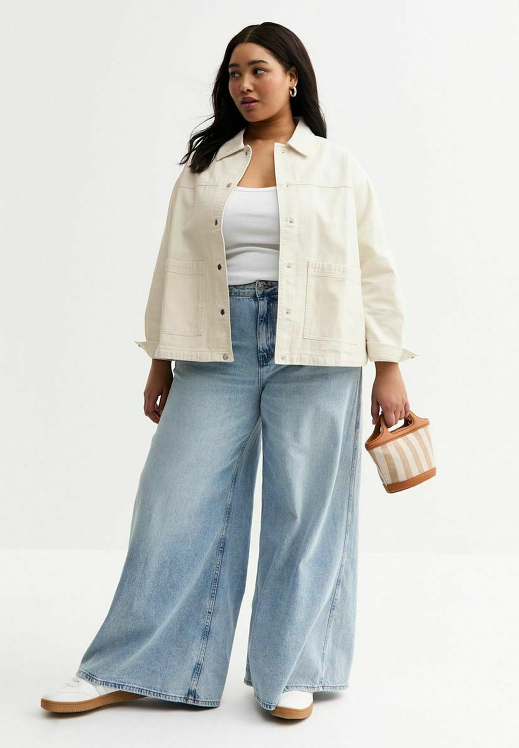 Джинсовая куртка CURVES New Look Curves, цвет Stone
Джинсовая куртка CURVES New Look Curves, цвет Stone