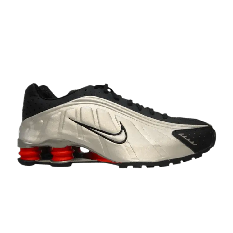 Кроссовки Nike Shox R4 'Metallic Silver Orange', серебряный
Кроссовки Nike Shox R4 'Metallic Silver Orange', серебряный