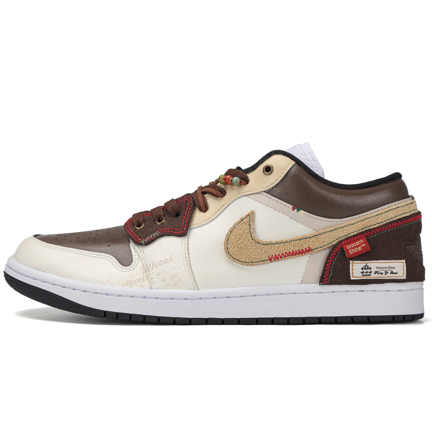 Jordan Кроссовки баскетбольные мужские Air 1 Fantasy Carousel низкие винтажные устойчивые к истиранию коричневый white
Jordan Кроссовки баскетбольные мужские Air 1 Fantasy Carousel низкие винтажные устойчивые к истиранию коричневый white