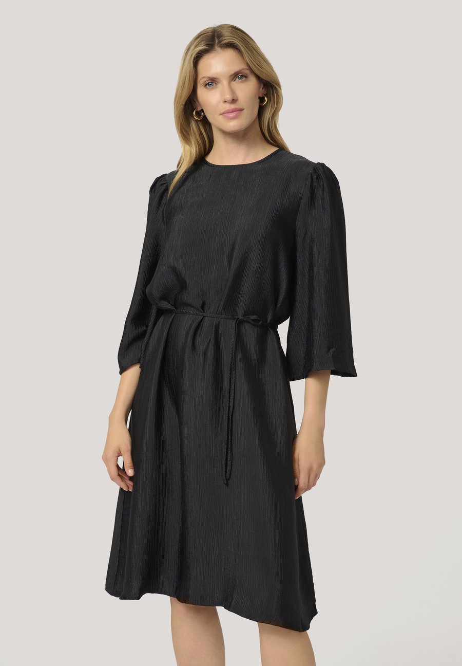 Платье Kaffe Day dress, Black Deep/Mottled Black
Платье Kaffe Day dress, Black Deep/Mottled Black